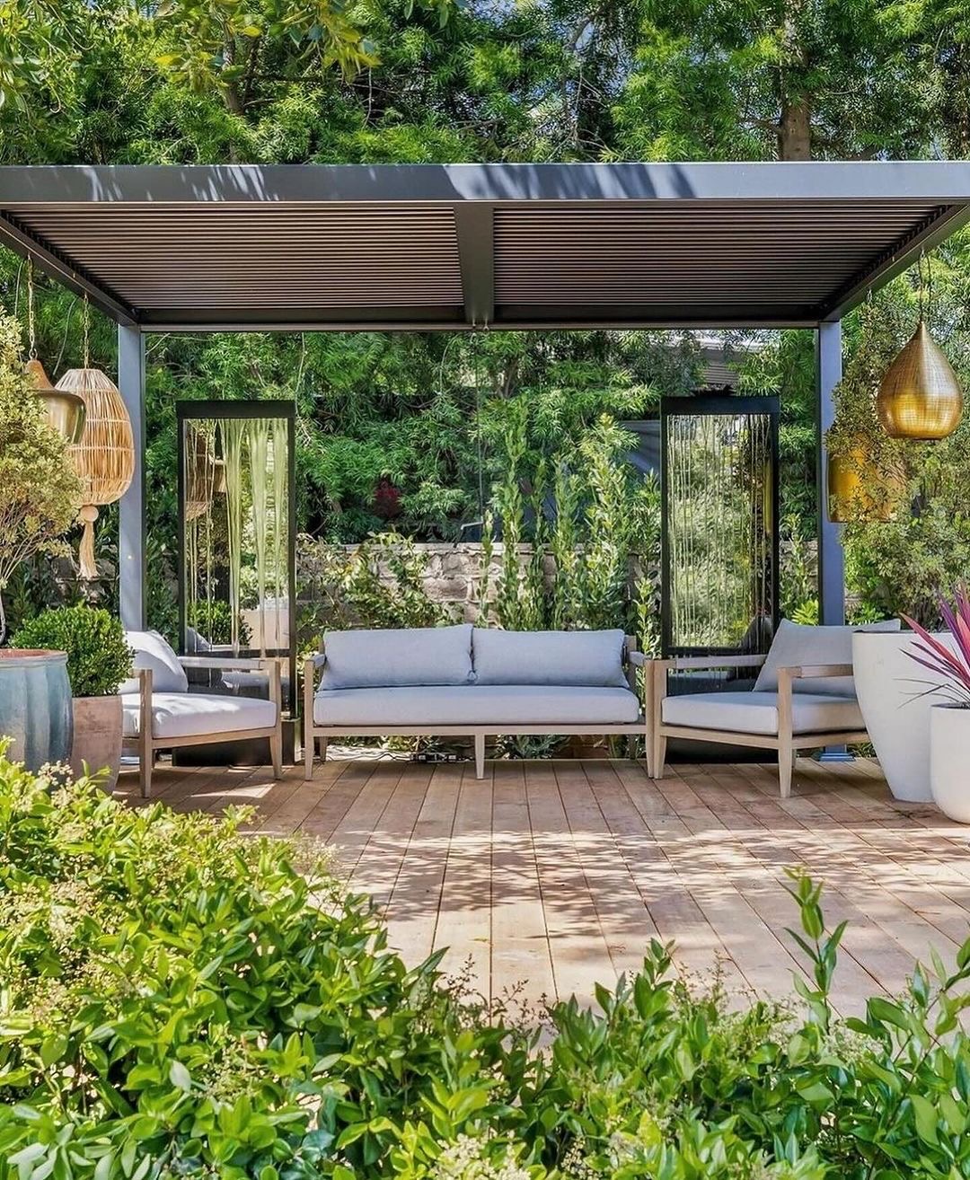 Modern Organic Dream Home Outdoor Living Space